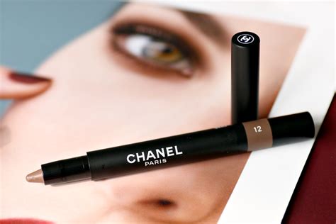 chanel stylo ombre et contour contour clair